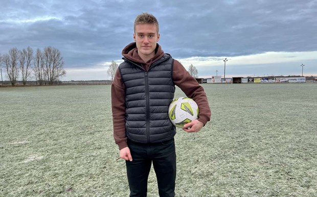 Melvin Sjöland får chansen i Halmstads BK