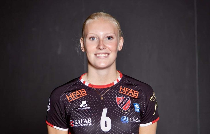 Vindraps VK-fostrade Joanna Åkesson har på kort tid gått från C-laget till elitserielaget i vicemästarna Hylte/Halmstad som i skrivande stund leder tabellen. Foto: Magnus Karlsson/Göte Karlsson Foto