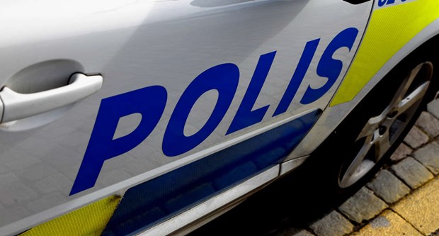 Kraschade in i rondell – togs för grovt rattfylleri 