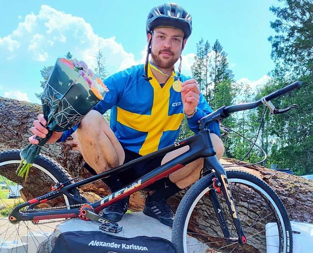 Laholms trialkung tillbaka på tronen