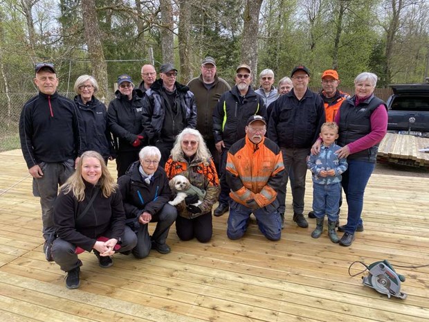 F�gels�ngs festplats: H�r ska det sv�nga under stj�rnorna 