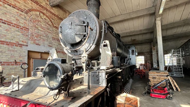 96 ton ånglok... Foto: Per Brolléus