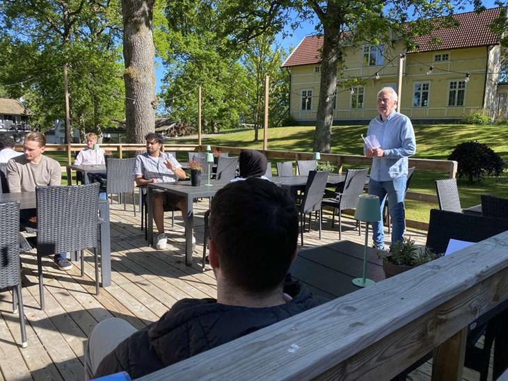 Nästa år kommer kursen i entreprenörskap att ha dubbelt så många elever som i år berättade lärare Ingemar Nilsson från KCM under avslutningen på Ekebacken. Foto: Carina Nilsson