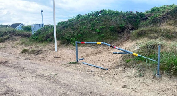 Nytt sabotage vid stranden – kostar tusenlappar varje gång 