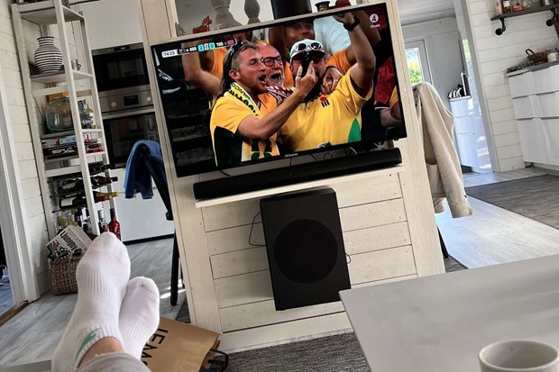 Fotbollsfeber – då rusar frånvaron på jobbet