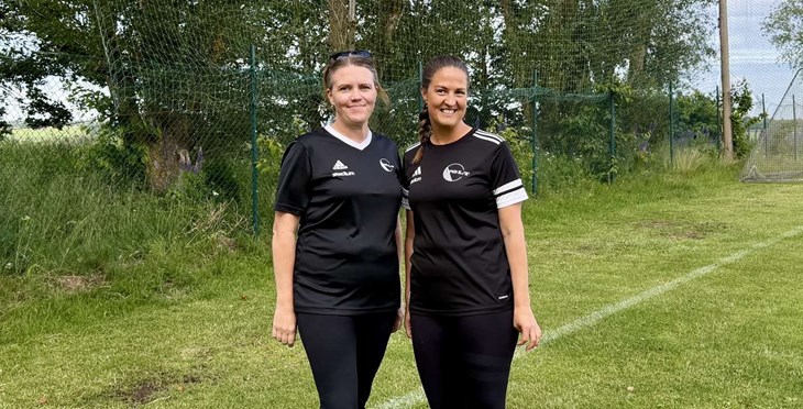 Ledara Tessan Johansson och Matilda Rantala samordnade avslutningen. Foto: Privat