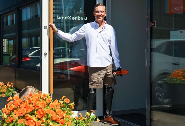 Christoffers företag ska förbli kvar i Halmstad även om världsmarknaden växer. Foto: Peter Jakobsson