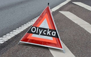 Cyklist skadad i kollision med bil