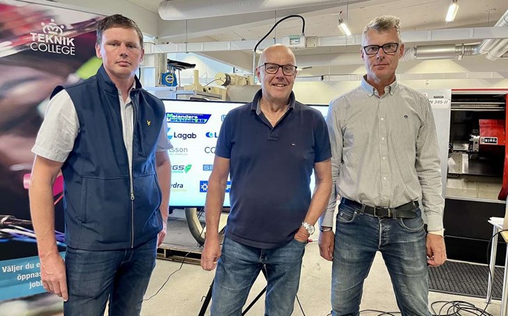 Oscar Pålsson på Melanders, Eskil Hartman på Laga Rostfritt och Stefan Gottfridsson på Hydraspecma menar att nollan på industritekniska programmet en väckarklocka. Foto: Johan Jönsson