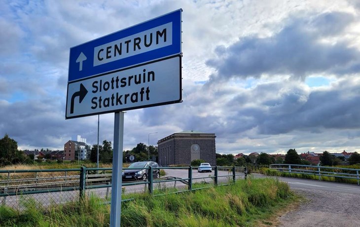 Statkraft förklarar händelsen med att de var tvungna att släppa vatten i spillfåran medan de reparerade dammluckorna vid kraftstationen. Foto: Rickard Gustafsson