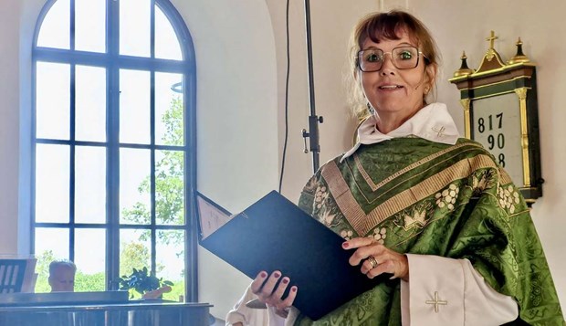 ”Hök finns i mitt hjärta” – nu lämnar Anette för Frankrike ”Hök finns i mitt hjärta” – nu lämnar Anette för Frankrike
