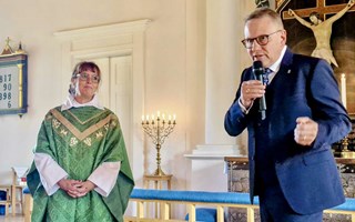 Kyrkoherdejakten har börjat – men ny chef dröjer