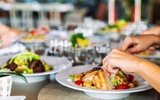 Sveriges bästa lunchrestaurang ska koras – nu får gästerna rösta