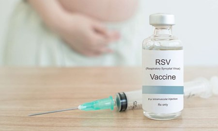 Vaccin redan efter några timmar efter födseln