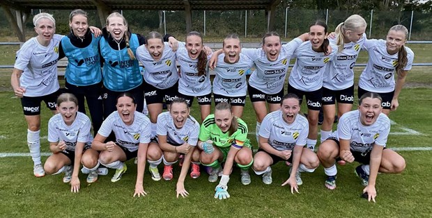 LFK:s damer kan avsluta med avancemang