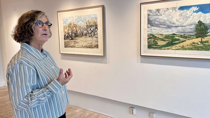 Amy Simon ställer ut på Teckningsmuseet i Laholm. Foto: Johan Jönsson