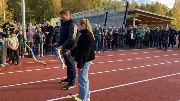 Efter miljonregnet – folkfest och stjärnglans på invigningen Efter miljonregnet – folkfest och stjärnglans på invigningen