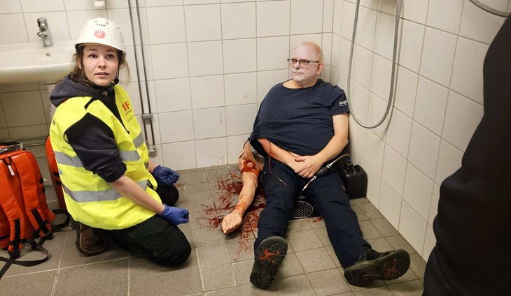 Stefan Agnesson spelar rollen som skadad med blödning. Foto: Privat